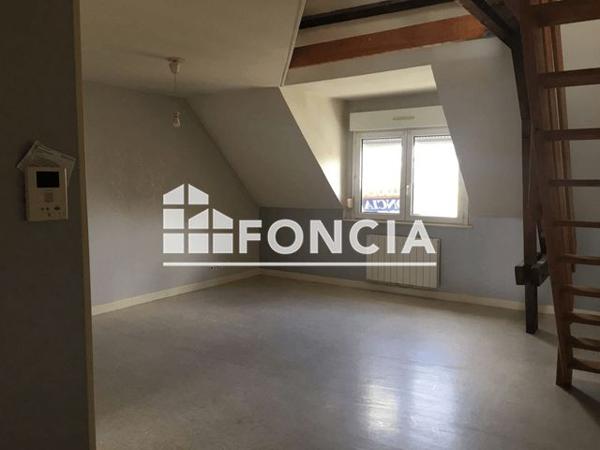 Location Appartement 2 pièces 43.01 m² - 8 PLACE DU THEATRE Charleville Mezieres 08000