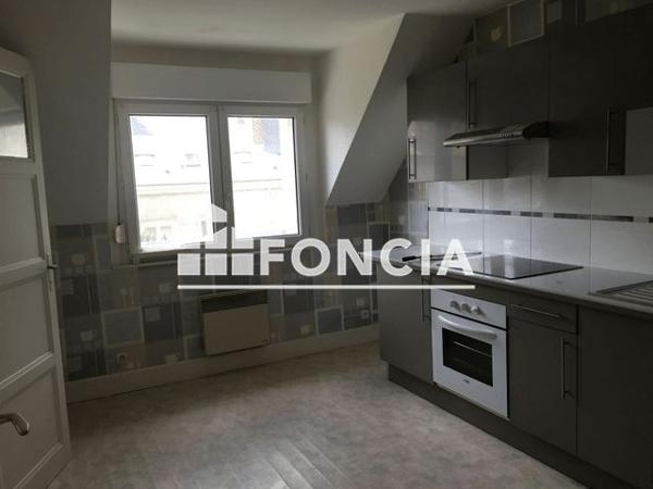 Location Appartement 2 pièces 43.01 m² - 8 PLACE DU THEATRE Charleville Mezieres 08000