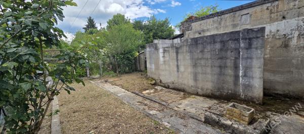 Maison de caractère avec jardin au coeur de Bergerac et fort potentiel
