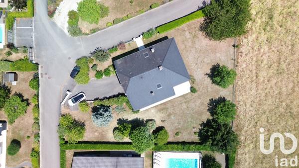 Maison à vendre 5 pièces 200 m² Saint-Jeoire-Prieuré