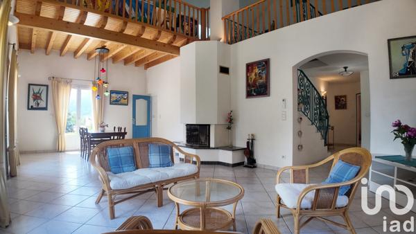 Maison à vendre 5 pièces 200 m² Saint-Jeoire-Prieuré