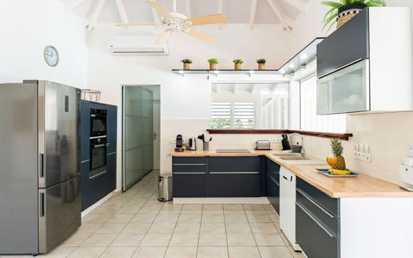 Maison à vendre    4 pièces • 138 m2 Grand-Bourg