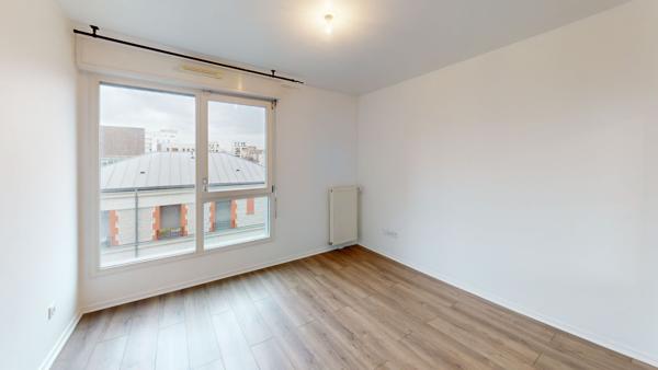 Appartement Ivry Sur Seine 4 pièces - 74 m2 avec loggia et parking