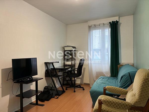 NESTENN IGNY - APPARTEMENT 3 pièces 74 m², 2 chambres, RDC, Sans travaux et deux places de parking, Proche commerces et de la gare d'igny ligne V, DPE C. A 5 minutes en voiture de Vélizy et du plateau de Saclay