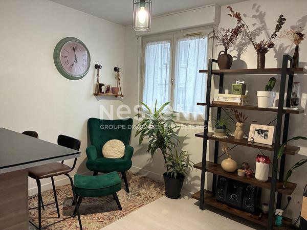 NESTENN IGNY - APPARTEMENT 3 pièces 74 m², 2 chambres, RDC, Sans travaux et deux places de parking, Proche commerces et de la gare d'igny ligne V, DPE C. A 5 minutes en voiture de Vélizy et du plateau de Saclay