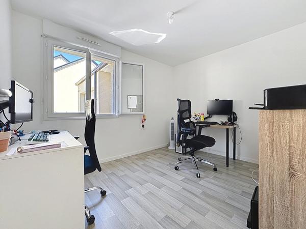 Maison de plain pied T4 - QUARTIER GRENOUX LAVAL - 87.77 m2