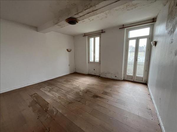 Immeuble à vendre |  Saverdun |  262 m²