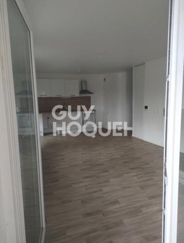 Appartement Val De Reuil 2 pièce(s) 46 m2 avec terrasse et parking