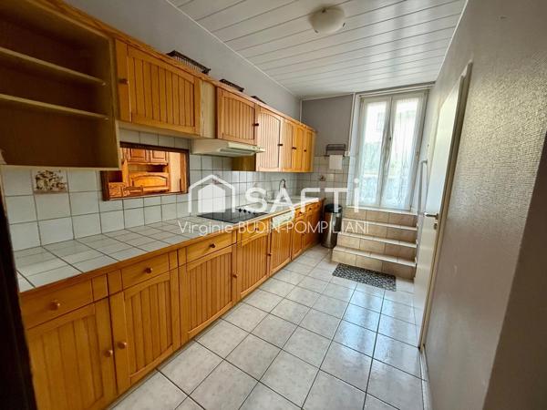 EXCLUSIVITÉ — BELLE MAISON FAMILIALE À MONT-SAINT-MARTIN