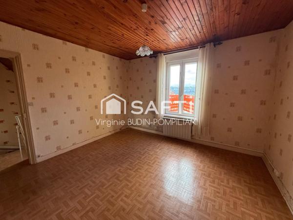 EXCLUSIVITÉ — BELLE MAISON FAMILIALE À MONT-SAINT-MARTIN