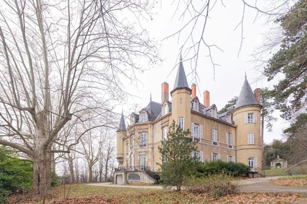 Appartement à ECULLY, 69130 - 5 pièces 199m²