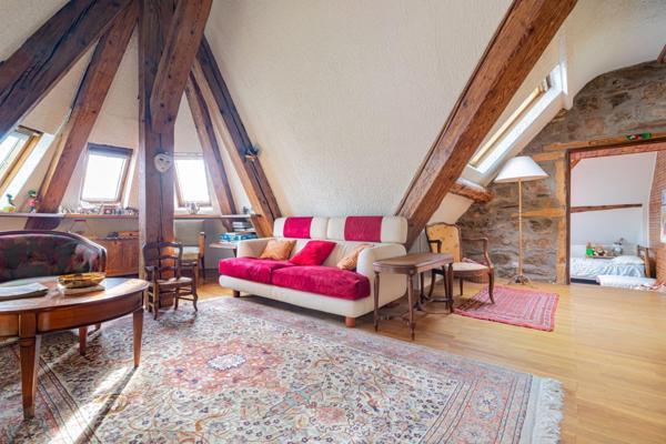 Appartement à ECULLY, 69130 - 5 pièces 199m²