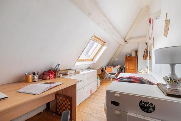 Appartement à ECULLY, 69130 - 5 pièces 199m²