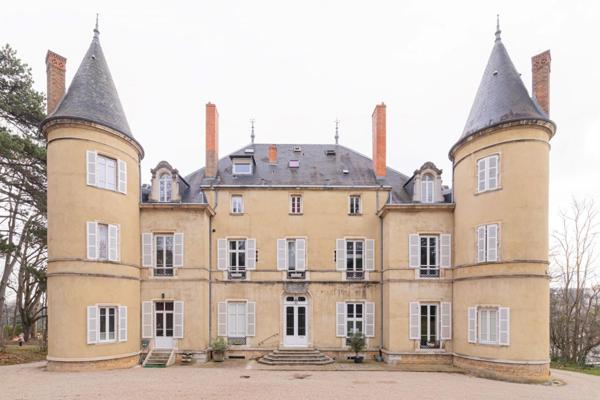 Appartement à ECULLY, 69130 - 5 pièces 199m²