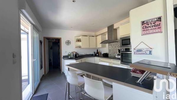 Maison à vendre 8 pièces 182 m² Azay-le-Rideau