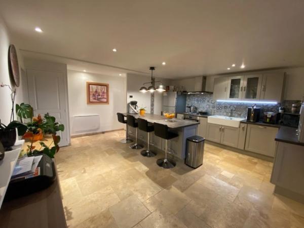 🏡 À vendre SOUDAN (79): Maison familiale pleine de charme de 143 m² avec potentiel d'aménagement.