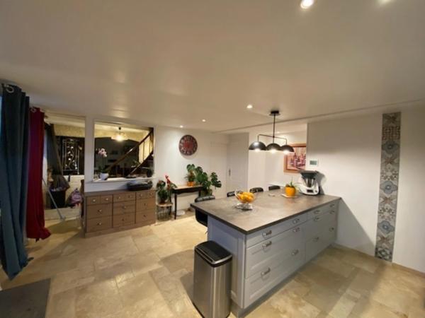 🏡 À vendre SOUDAN (79): Maison familiale pleine de charme de 143 m² avec potentiel d'aménagement.