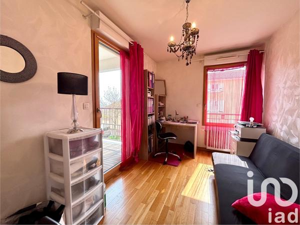 Appartement 3 pièces de 71 m² à La Tour-de-Salvagny (69890)