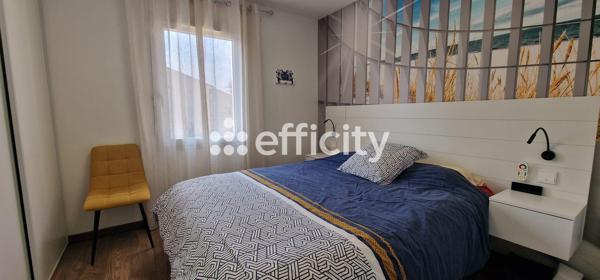 Maison
         5 pièces
        - 93 m² 265 000 € *