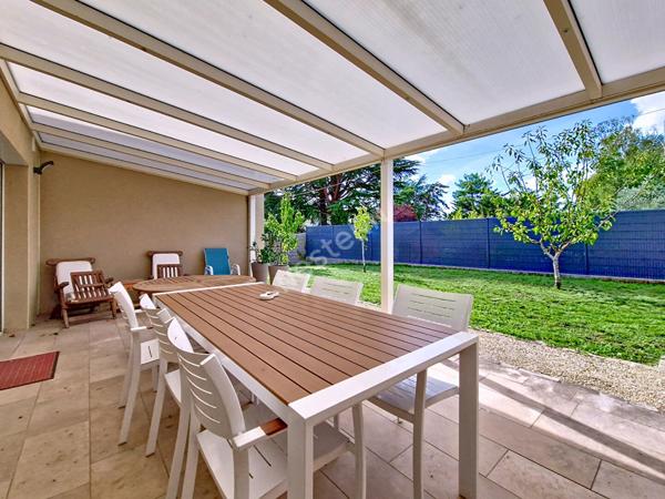 Superbe Maison Contemporaine à Vendre à Poitiers, 4 chambres, secteur Mérigotte