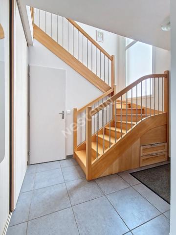 Superbe Maison Contemporaine à Vendre à Poitiers, 4 chambres, secteur Mérigotte