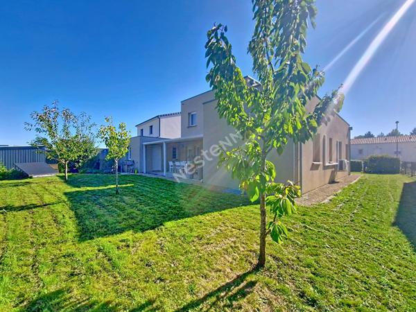 Superbe Maison Contemporaine à Vendre à Poitiers, 4 chambres, secteur Mérigotte