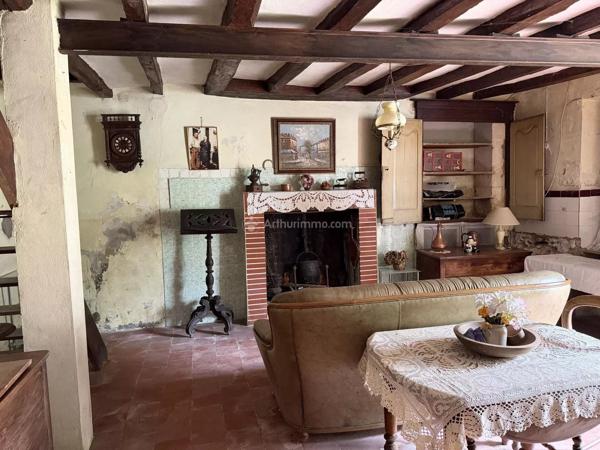 Vente                                                      Maison
                        
                     3 pièces                      83 m2                     à Saint-Georges-de-la-Couée