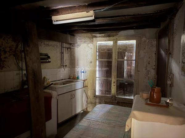 Vente                                                      Maison
                        
                     3 pièces                      83 m2                     à Saint-Georges-de-la-Couée