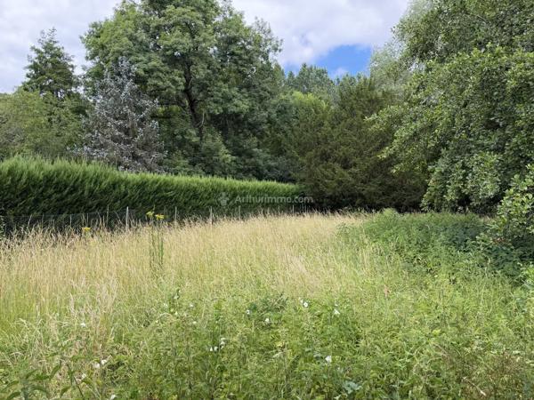 Vente                                                      Maison
                        
                     3 pièces                      83 m2                     à Saint-Georges-de-la-Couée