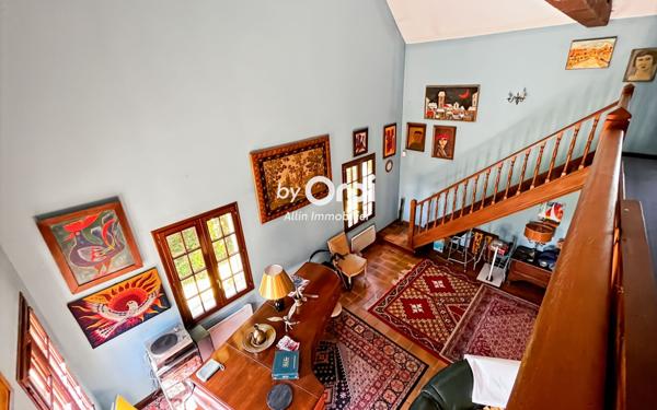 Maison à vendre    6 pièces •  Montvicq