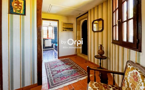 Maison à vendre    6 pièces •  Montvicq