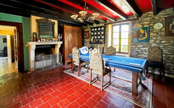 Maison à vendre    6 pièces •  Montvicq