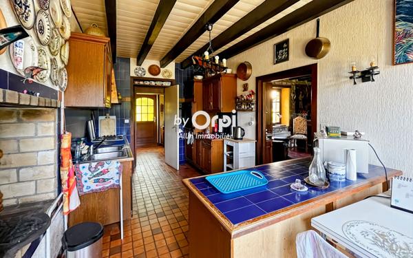 Maison à vendre    6 pièces •  Montvicq