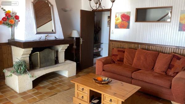 Maison à vendre à Maché en Vendée (85190), ref : 092/M/2510-85092