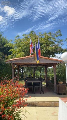 Maison à vendre à Maché en Vendée (85190), ref : 092/M/2510-85092