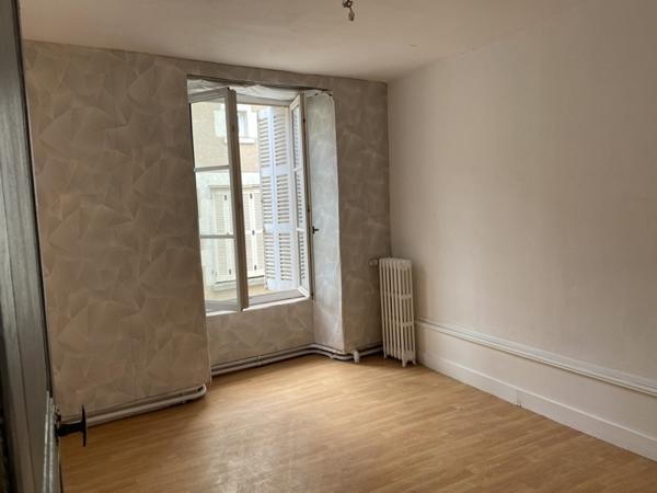 Maison à vendre |  Mirebeau |  6 pièces | 145 m²