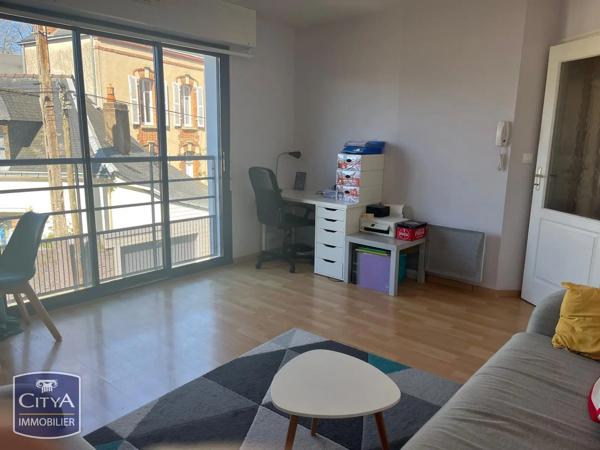 Appartement à vendre 2 pièces 46m² Laval (53000)