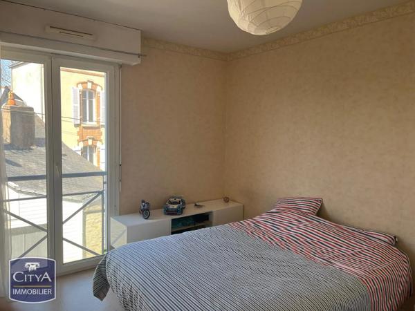 Appartement à vendre 2 pièces 46m² Laval (53000)