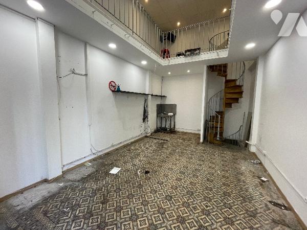 Murs commerciaux MARSEILLE 13001quartier BELSEUNCE  rue COLBERT surf 59m²