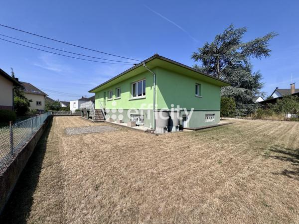 Maison
         5 pièces
        - 159 m² Exclusivité 339 000 € *