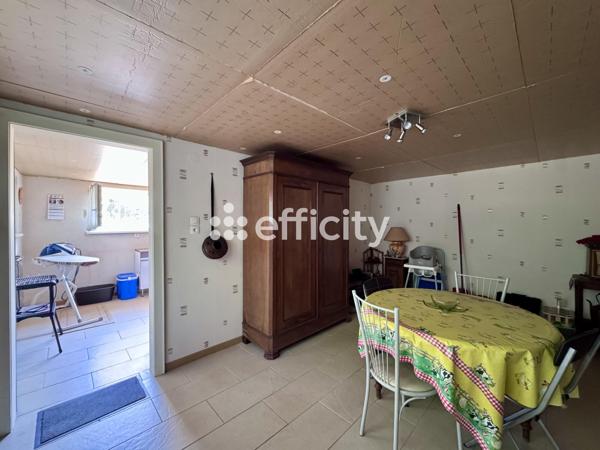 Maison
         5 pièces
        - 159 m² Exclusivité 339 000 € *