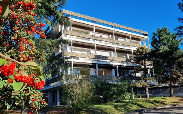 Appartement à vendre    4 pièces • 116,65 m2 Pau