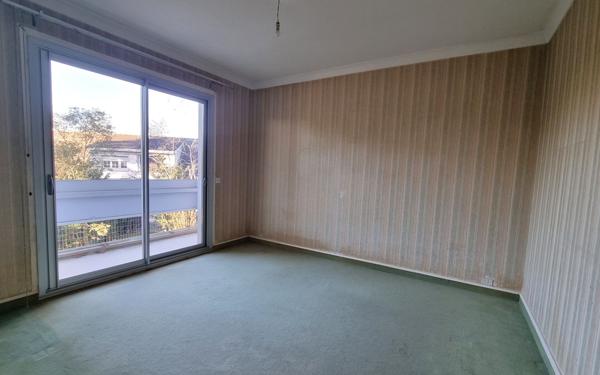 Appartement à vendre    4 pièces • 116,65 m2 Pau