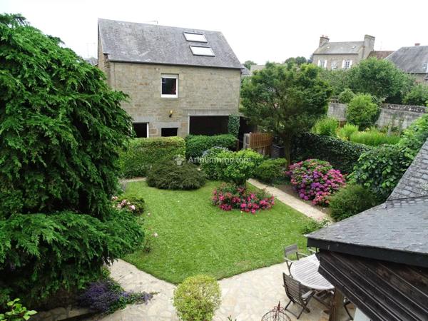 Vente Maison 10 pièces 274 m2 à La Ferté-Macé