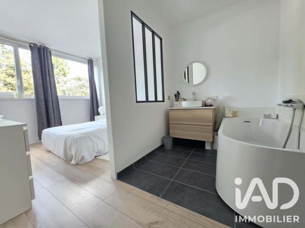Appartement à vendre 4 pièces 117 m² Tourcoing
