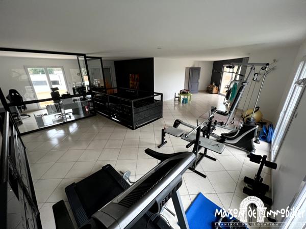 Vente Maison d’Exception avec piscine aux portes de COGNAC - 10 pièces - 321m²