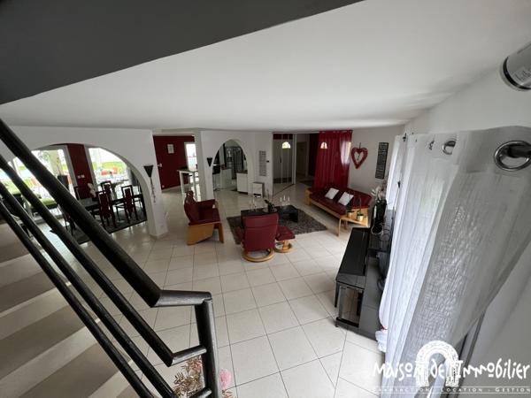 Vente Maison d’Exception avec piscine aux portes de COGNAC - 10 pièces - 321m²