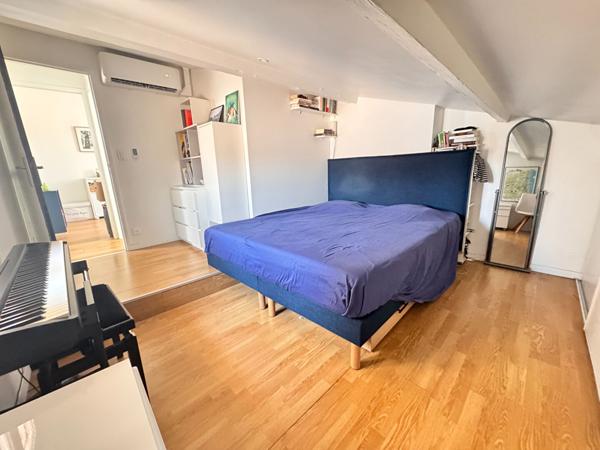 33100 BORDEAUX BASTIDE - Appartement  3 pièces 58m2 (91m2 au sol) et garage à vendre
