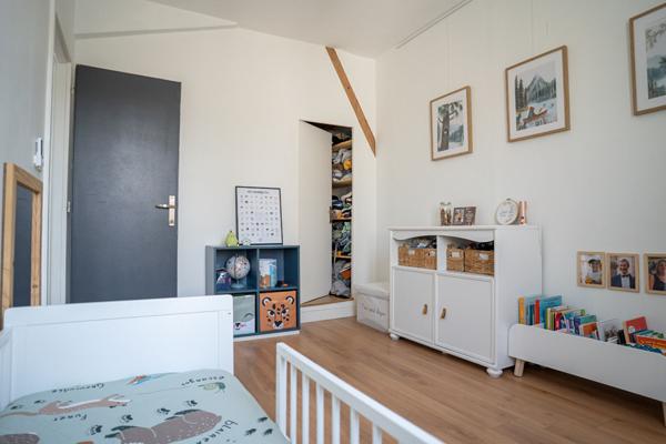 33100 BORDEAUX BASTIDE - Appartement  3 pièces 58m2 (91m2 au sol) et garage à vendre