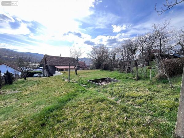 Maison individuelle à vendre à Ydes dans le Cantal (15210), ref : 78T-15029